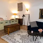 Opera - Mestsky Palac Banská Štiavnica