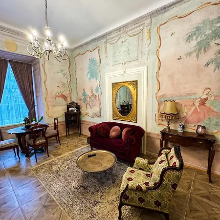 Opera - Mestský Palác