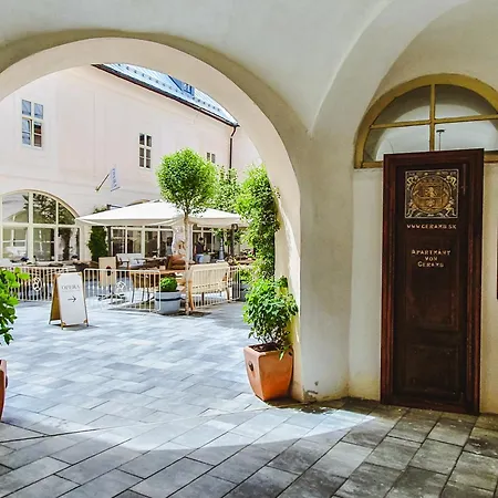 Opera - Mestsky Palac 3* Banská Štiavnica