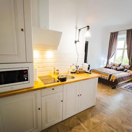 Opera - Mestský Palác Apartahotel Banská Štiavnica