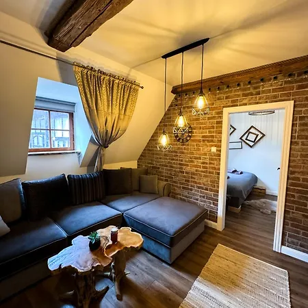 Opera - Mestsky Palac Hotel apartamentowy Banská Štiavnica