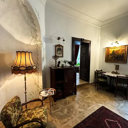 Opera - Mestsky Palac Hotel apartamentowy Banská Štiavnica