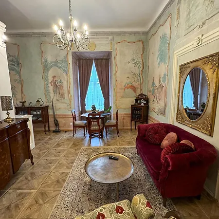 Hotel apartamentowy Opera - Mestsky Palac 3*