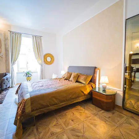 Opera - Mestsky Palac Hotel apartamentowy Banská Štiavnica