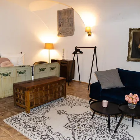 Opera - Mestsky Palac Banská Štiavnica