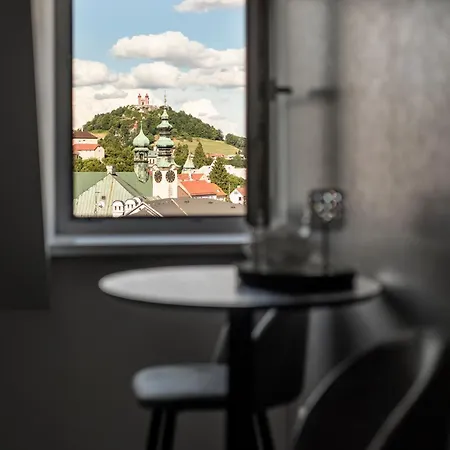 Opera Aparthotel *