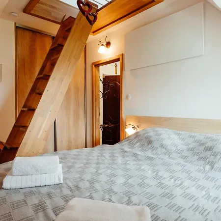 Aparthotel Opera *