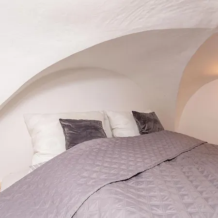 Opera Aparthotel Banska Stiavnica
