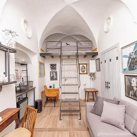Opera Lägenhetshotell Banská Štiavnica