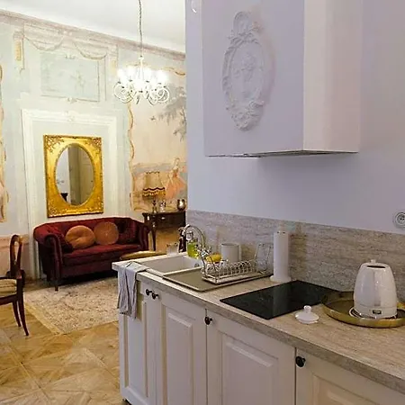 Opera - Mestsky Palac Hotel apartamentowy Banská Štiavnica