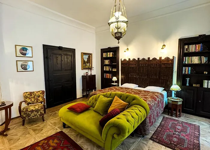 Opera - Mestsky Palac Lägenhetshotell 3*