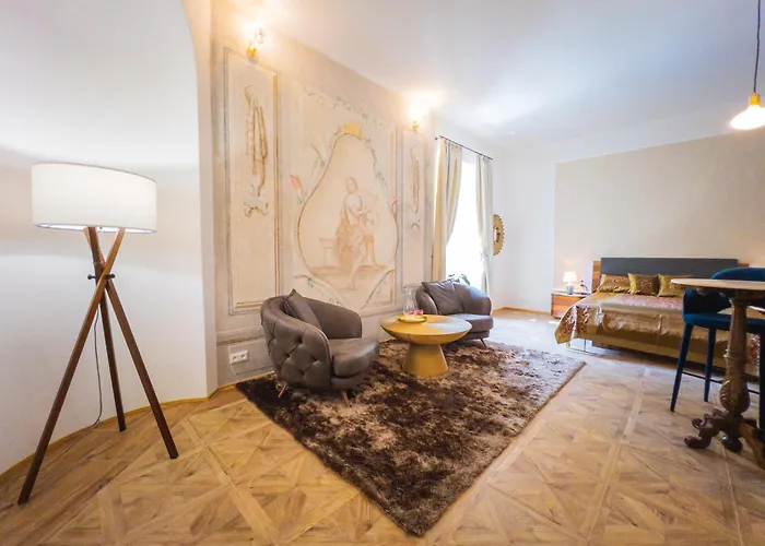Opera - Mestsky Palac 3* Banská Štiavnica